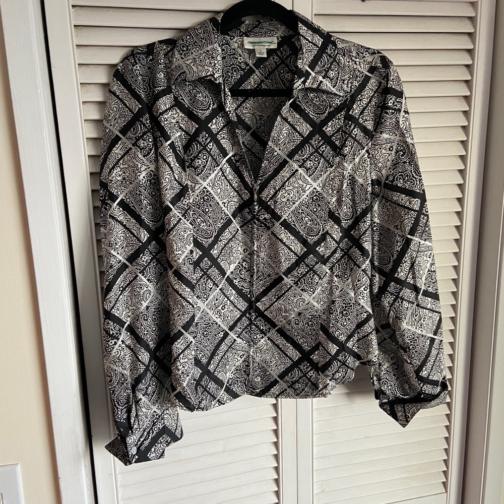 Black and white silk long sleeve blouse